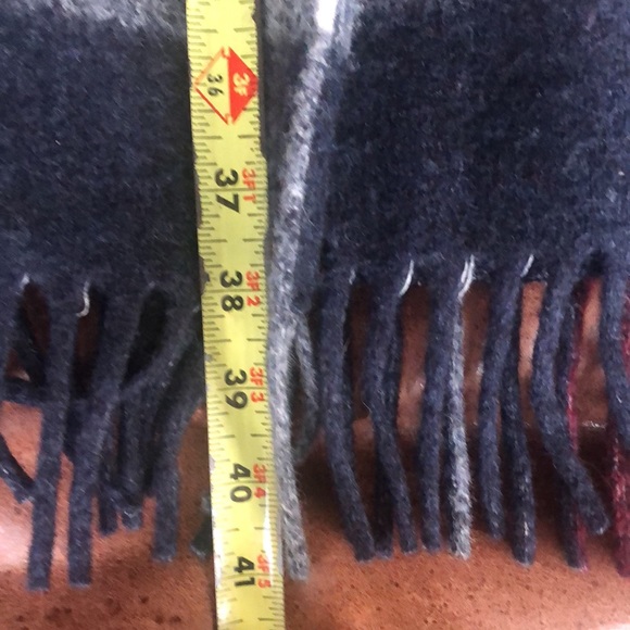 Tahari dark red, white, indigo blue plaid unlined jacket with fun fringe size M - Picture 9 of 12